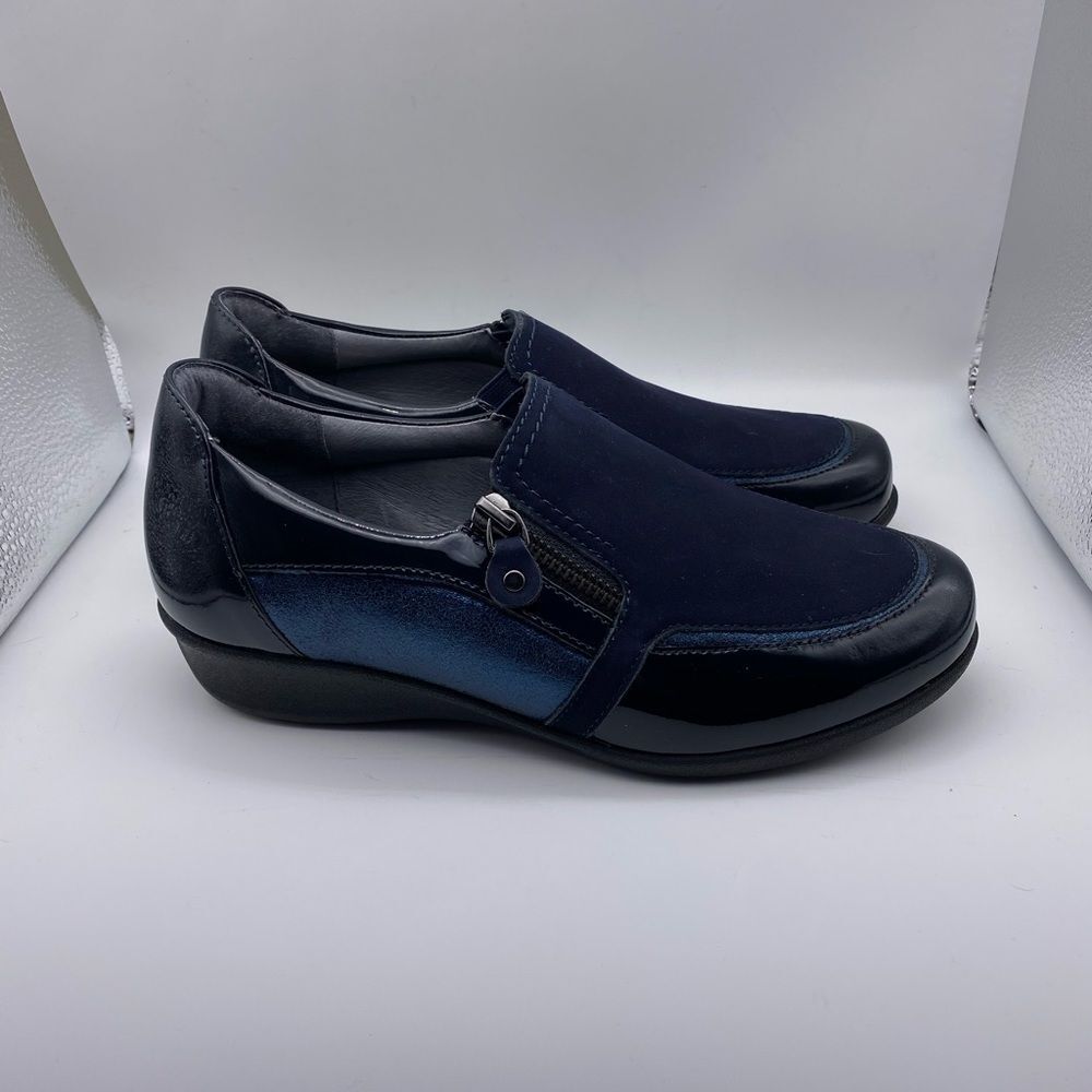 Drew Padua Slip On Leather Shoe in Blue Size 7M